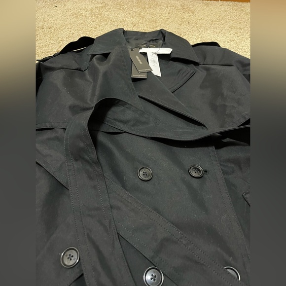 BANANA REPUBLIC TIMELESS TRENCH COAT - Picture 4 of 5